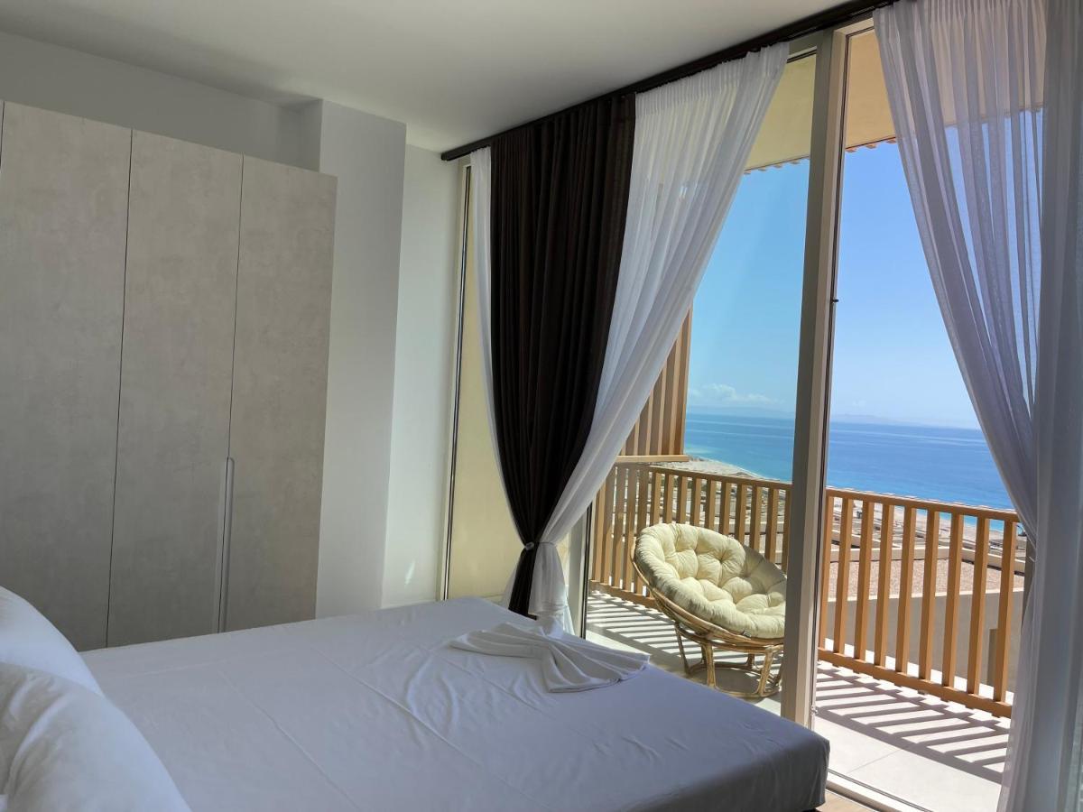 Green Coast 136 Dhermi Luaran gambar